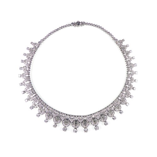 Round brilliant and baguette cut diamond geometric fringe necklace, French,